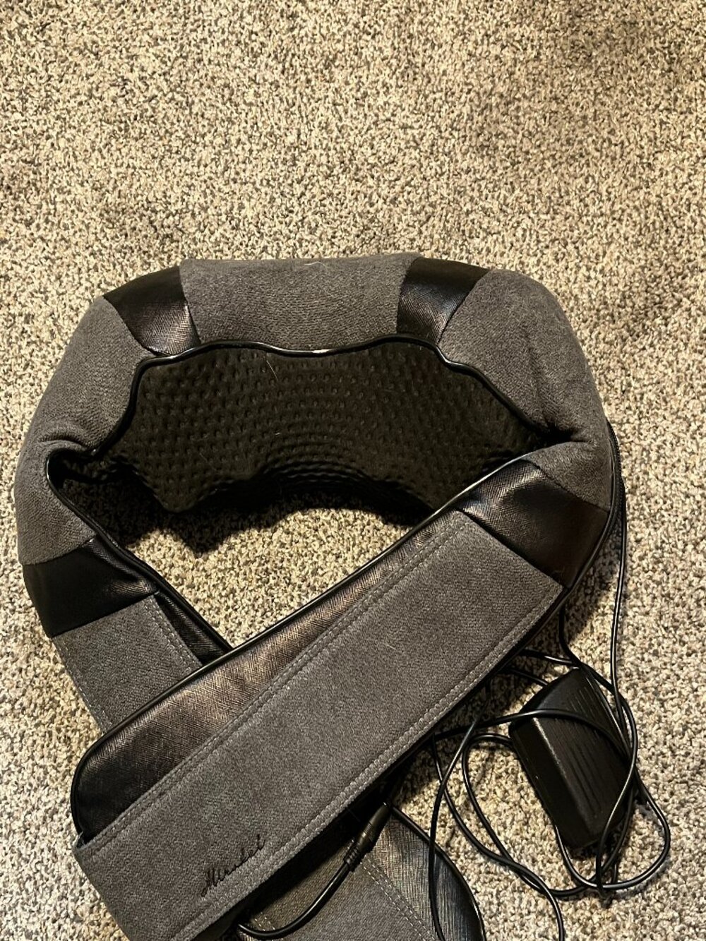 Shiatsu Neck and Back Massager - Picture 3 of 5